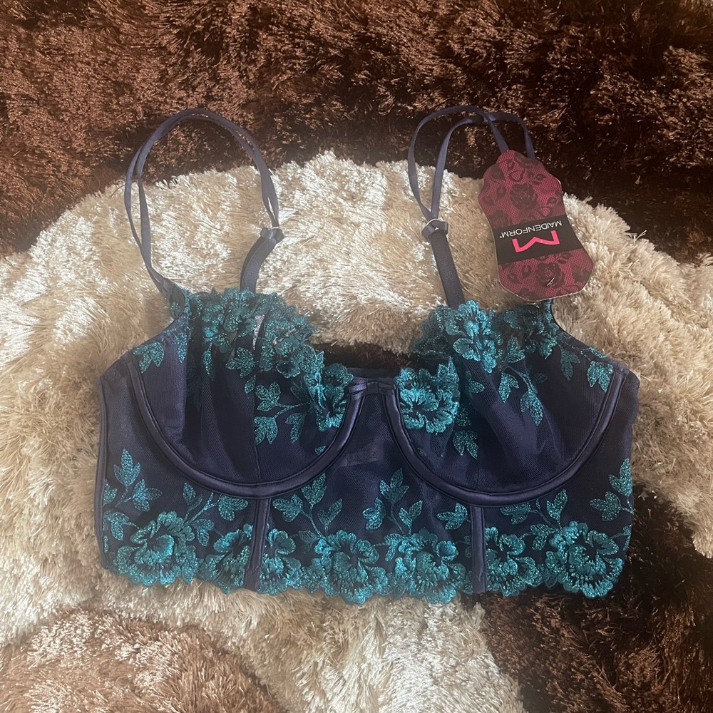 Maidenform 34B Bra